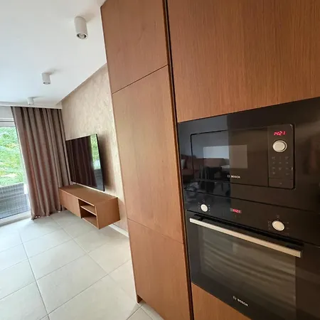 Daire S Vyhladom Na Jazero Vinné